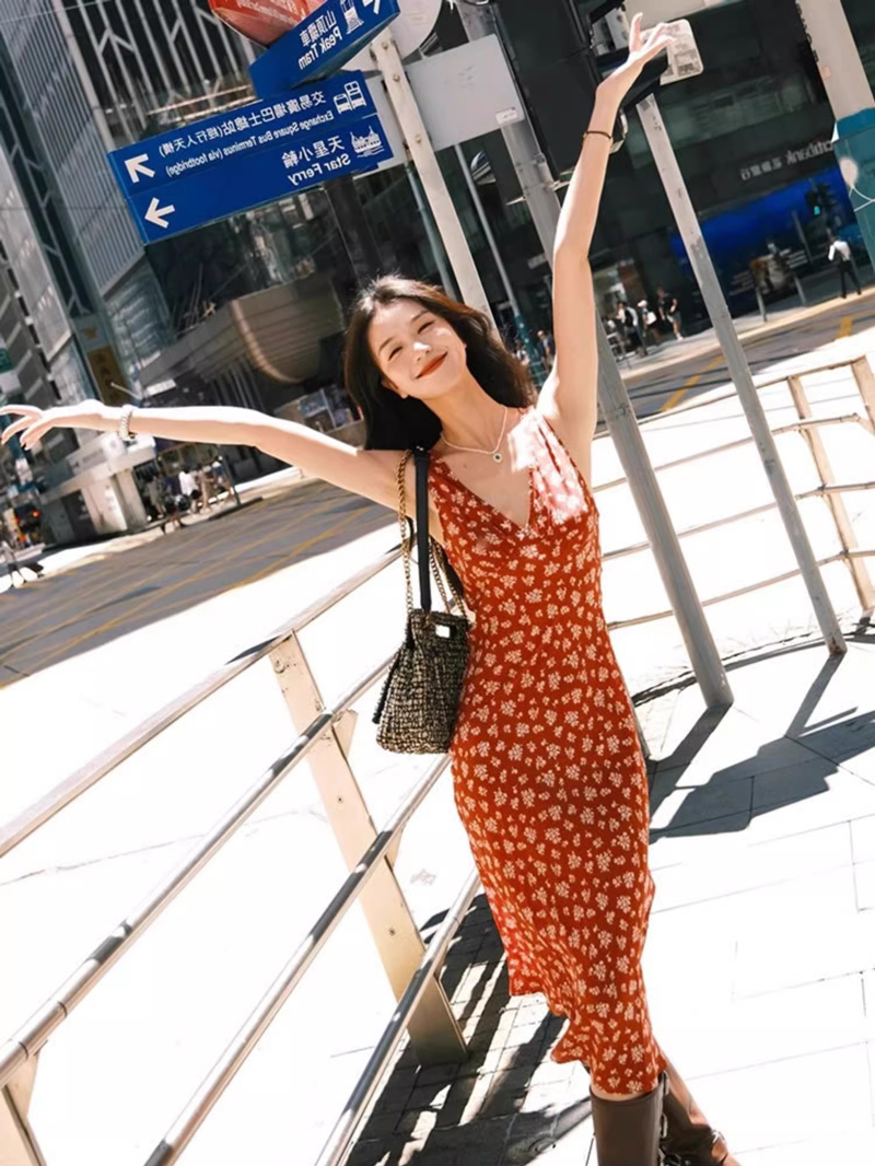 Abito midi da donna con scollo - Midi Skirt Floral recensione e prezzo
